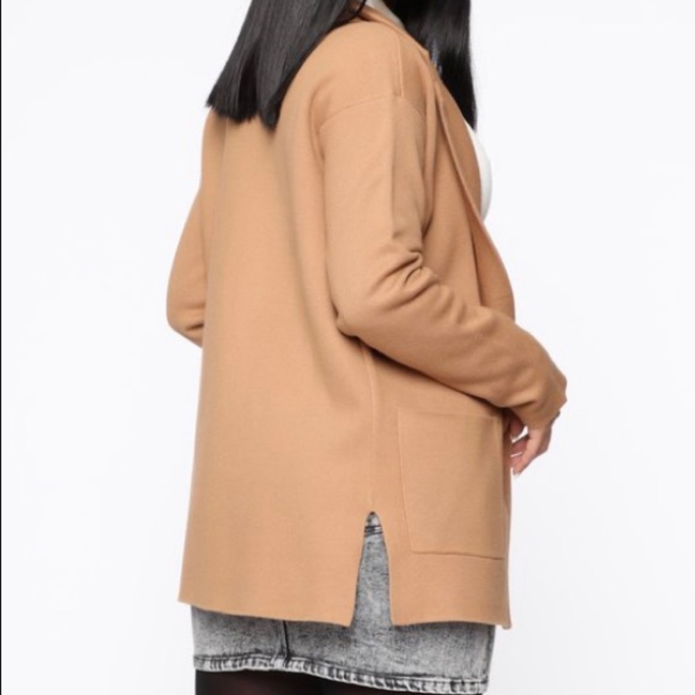 SWEATER COAT